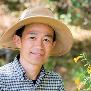 Professor Tadashi Fukami, Stanford University